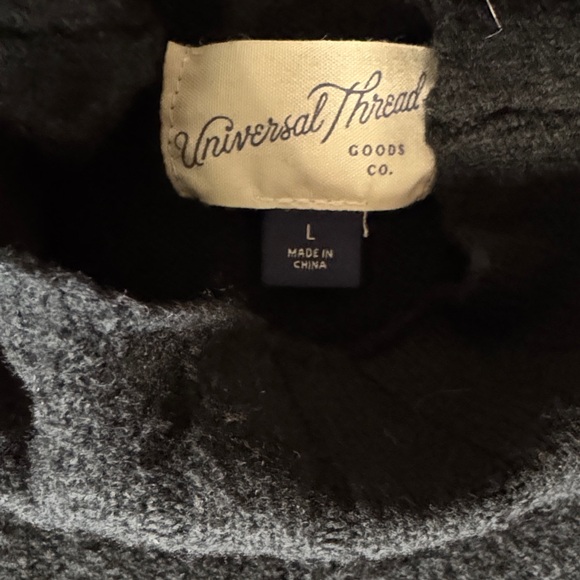 Universal Thread Black Ribbed Turtleneck Sweater - Picture 2 of 2